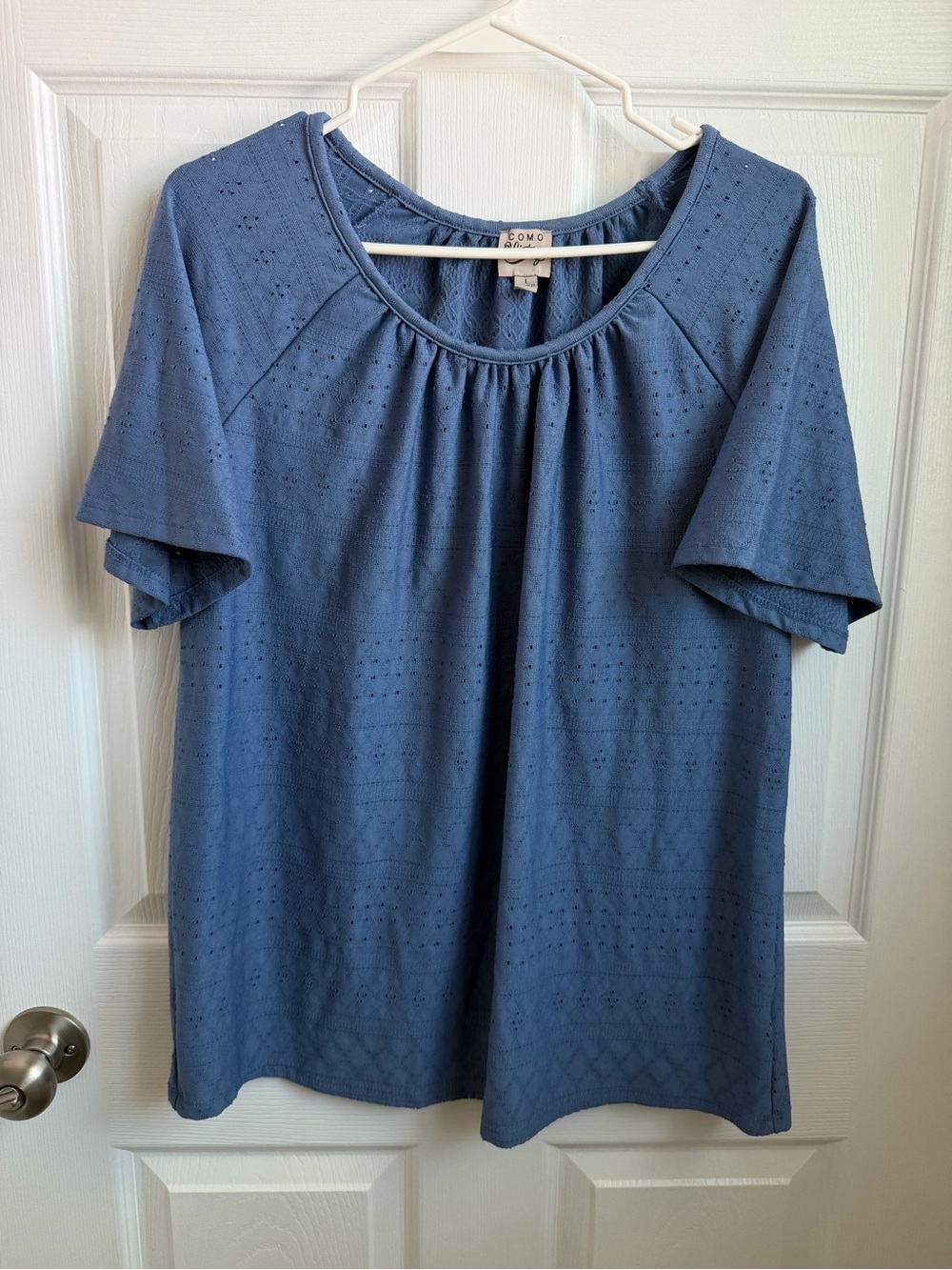 Como Vintage Blue Eyelet Short Sleeve Women’s Top